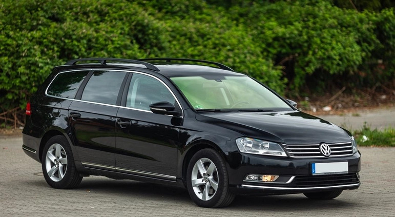 Volkswagen Passat cena 28500 przebieg: 260000, rok produkcji 2011 z Gubin małe 631